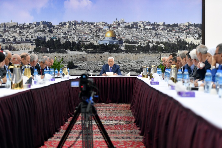 نتائج اجتماع القيادة الفلسطينية 