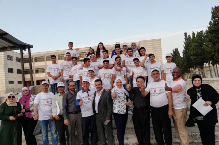 بنك فلسطين يقدم رعاية لمخيم العمل التطوعي الاول في عصيرة الشمالية
