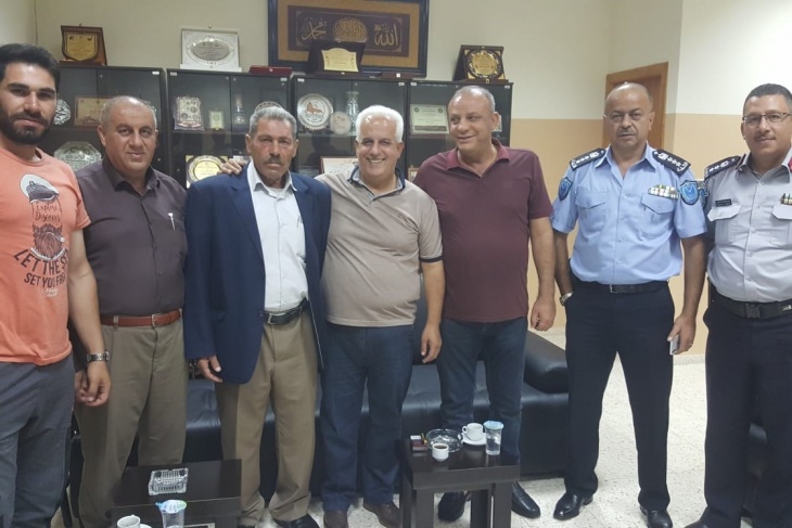 القيادي غيث يتفقد الوضع الأمني في الخليل