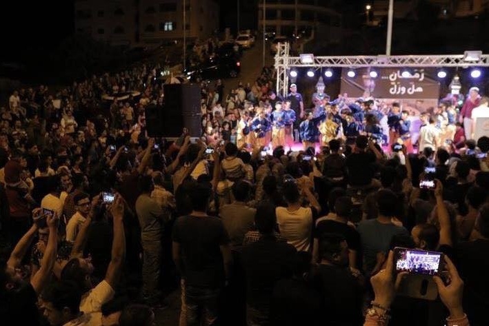 الخليل على موعد مع مهرجان الطفل والعائلة رابع ايام العيد