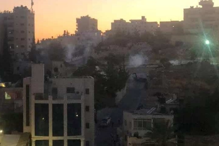 عشرات الاصابات في مواجهات مع الاحتلال شرق القدس