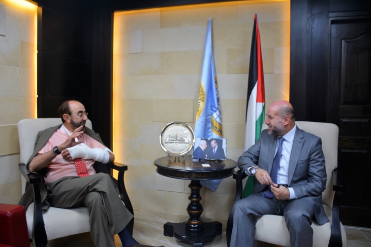 الهباش يستقبل القنصل الإسباني الجديد في فلسطين