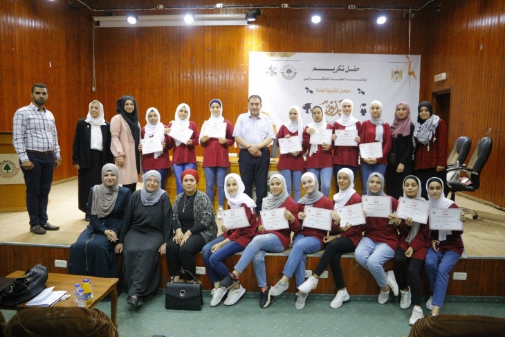 جلسة استماع للاطلاع على عدد من المشاريع التي تنفذها بلدية قلقيلية