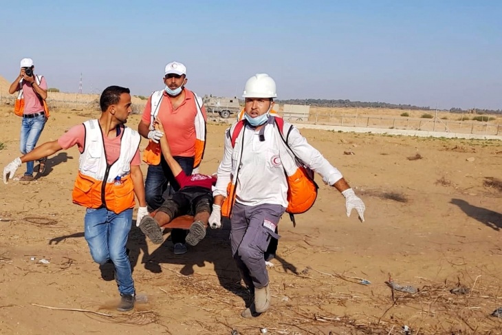 الصحة: شهيدان و23 اصابة بنيران الاحتلال على حدود غزة
