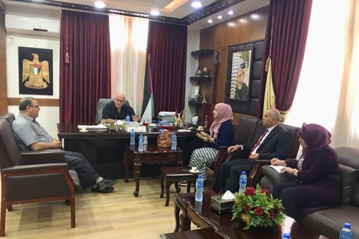 الرجوب يطلع على نشاطات مديرية ثقافة جنين