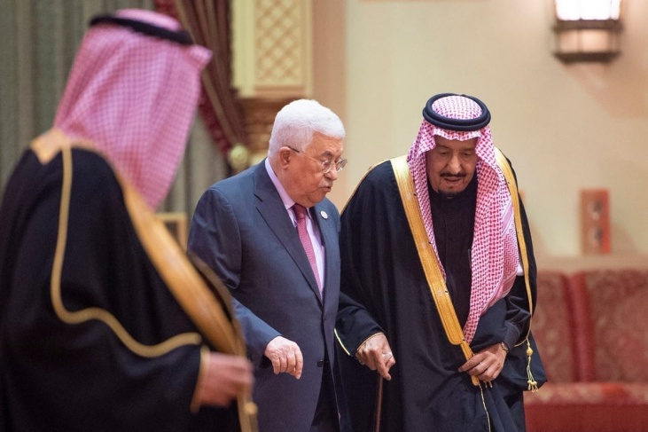 الرئيس للعاهل السعودي: فلسطين تقف الى جانبكم ضد الارهاب