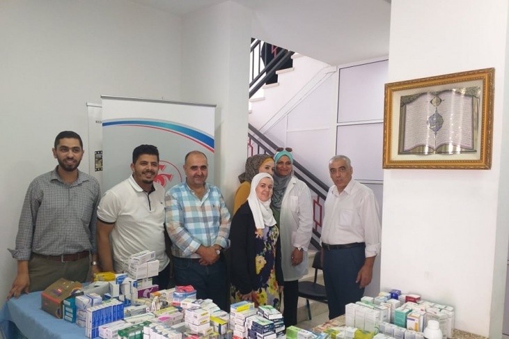 جمعية خريجي تركيا والهلال الأحمر تنظمان يوما طبيا مجانيا