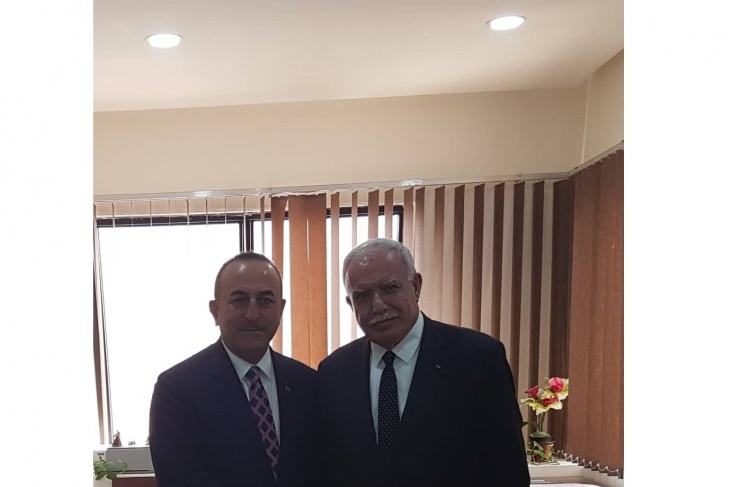 الوزير المالكي يلتقي نظيره التركي في جدة