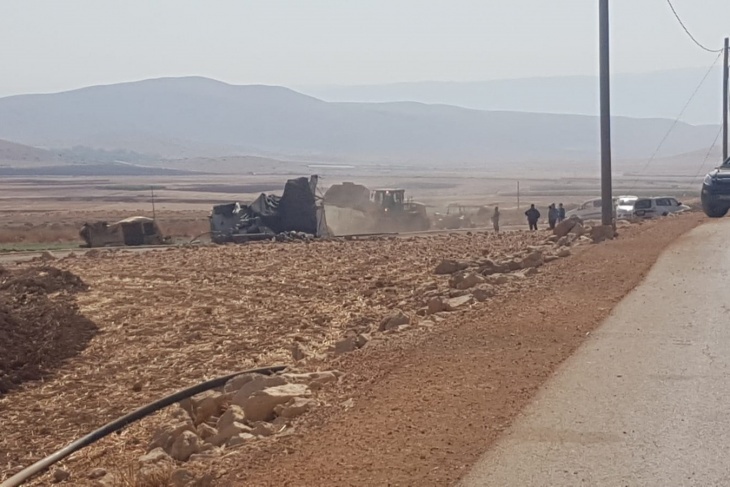مستوطنون يقيمون خياما بمنطقة خلة حمد في الأغوار الشمالية