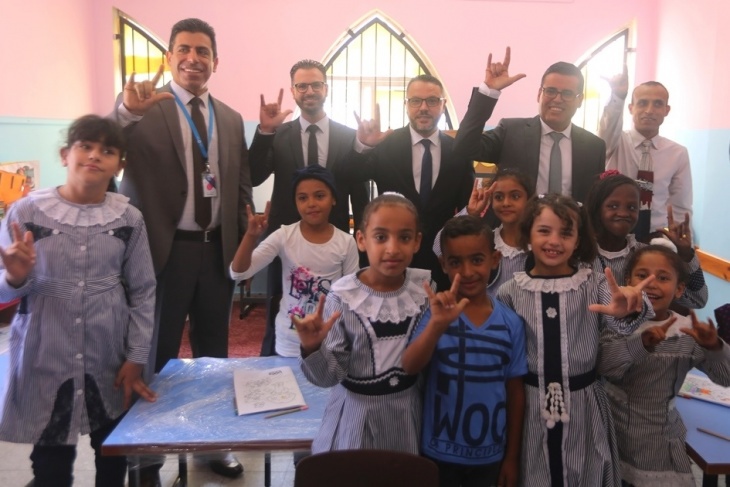 جوال وجمعية التأهيل يفتتحان مشروع تجهيز مدرسة بيسان