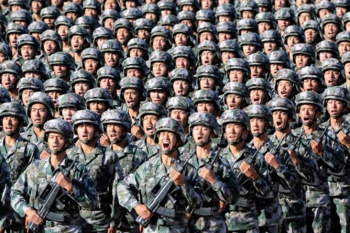 الصين تحتفل بذكرى تأسيسها بأكبر استعراض عسكري