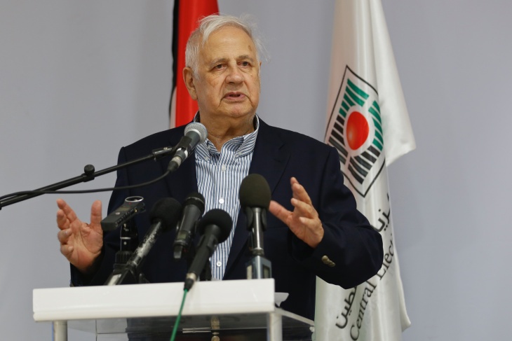 حنا ناصر يرد على نبيل عمرو