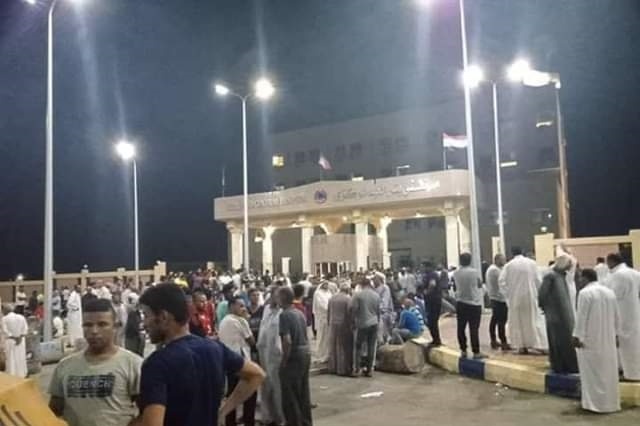 استشهاد 9 مدنيين نتيجة سقوط قذيفة شمال سيناء