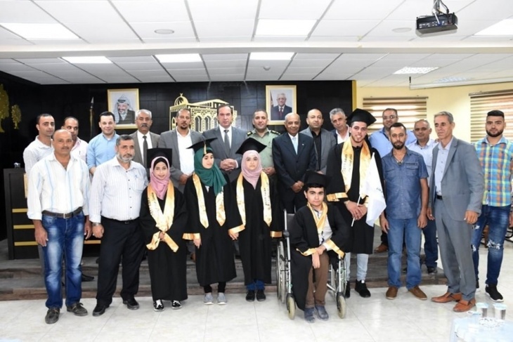 مركز الراتب للتفوق والابداع يكرم طلبة من ذوي الاحتياجات الخاصة
