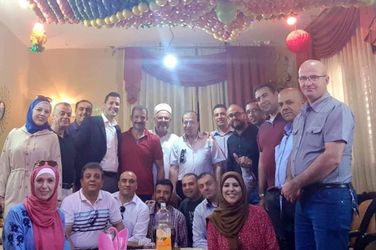 وفد من وزارة الصحة يزور الطائفة السامرية للتهنئة بعيد العرش