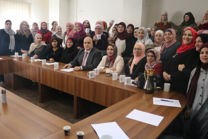 أبو جيش: المرأة الفلسطينية شريك أساسي في عملية التنمية