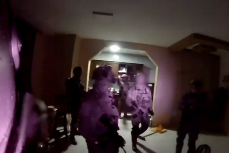 فيديو- الاحتلال يعلن اعتقال خلية مسؤولة عن إصابة أحد ضباطه