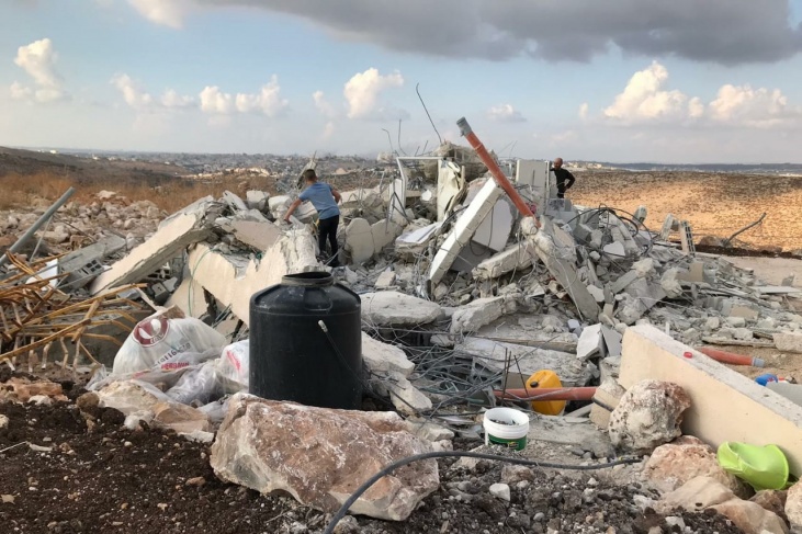 صور- قوات الاحتلال تهدم منزلا جنوب طولكرم