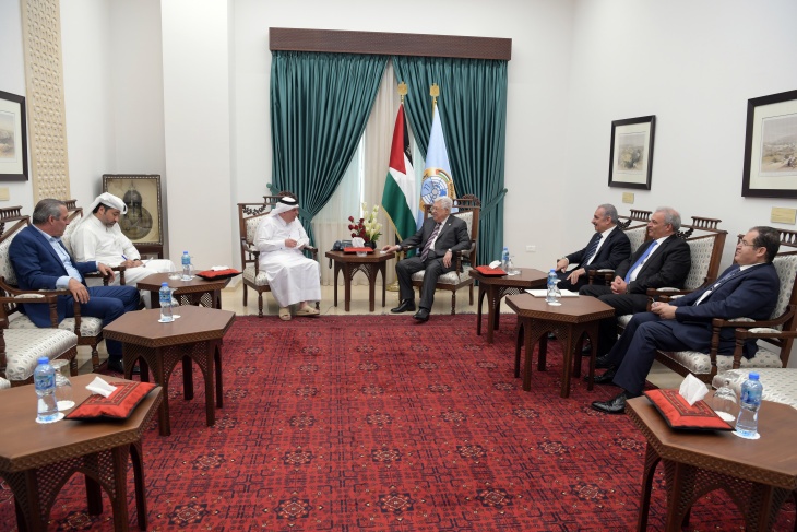 الرئيس يطلع السفير القطري على الأوضاع الداخلية