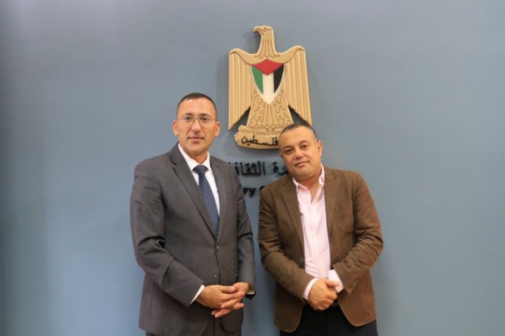 الثقافة ومنظمة التعاون تناقشان قضايا تطوير المشهد الثقافي الفلسطيني