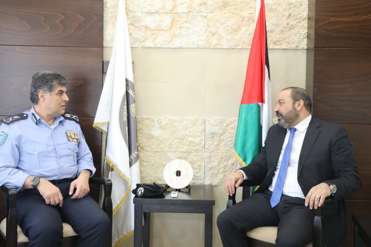 النائب العام يلتقي مدير عام الشرطة الفلسطينية