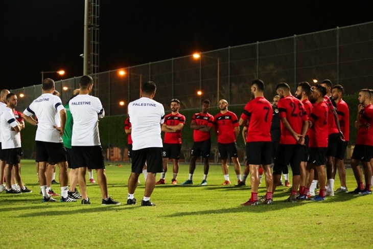 قائمة اللاعبين المشاركين في معسكر الدوحة