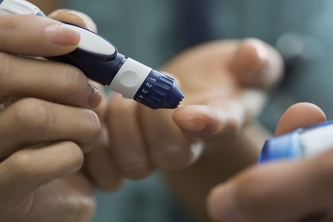 4 خطوات أساسية للتحكم بمستويات السكر في الدم