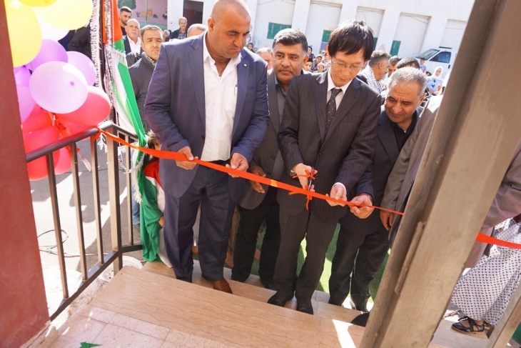 افتتاح مشروع انشاء مبنى جديد في مدرسة عوريف المختلطة