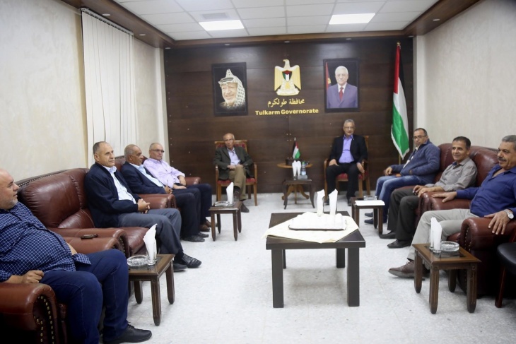 محافظ طولكرم يجتمع مع ممثلي فصائل العمل الوطني