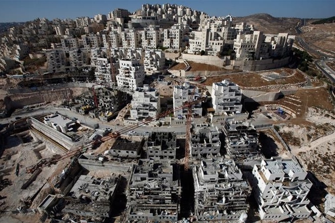 الاتحاد الأوروبي يدعو إسرائيل لوقف بناء المستوطنات