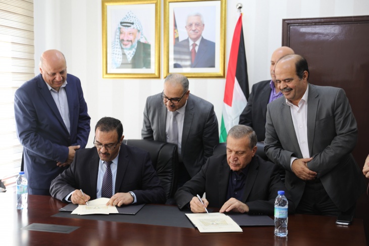هيئة مكافحة الفساد ووزارة الإعلام توقعان مذكرة تعاون