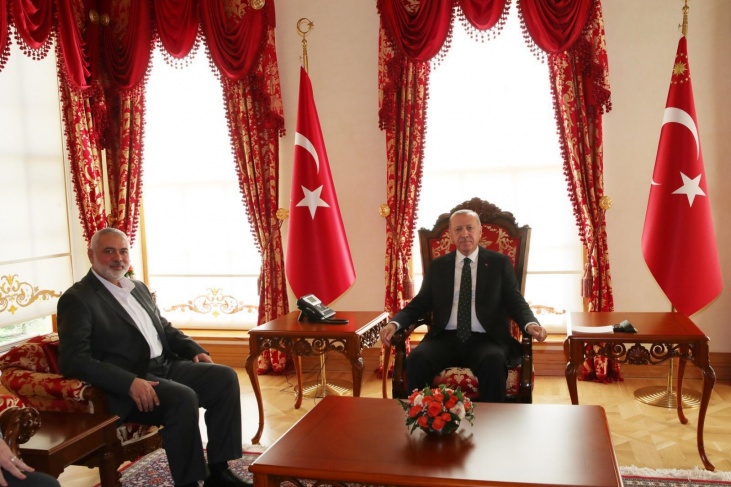 وفد حماس يلتقي مع الرئيس التركي