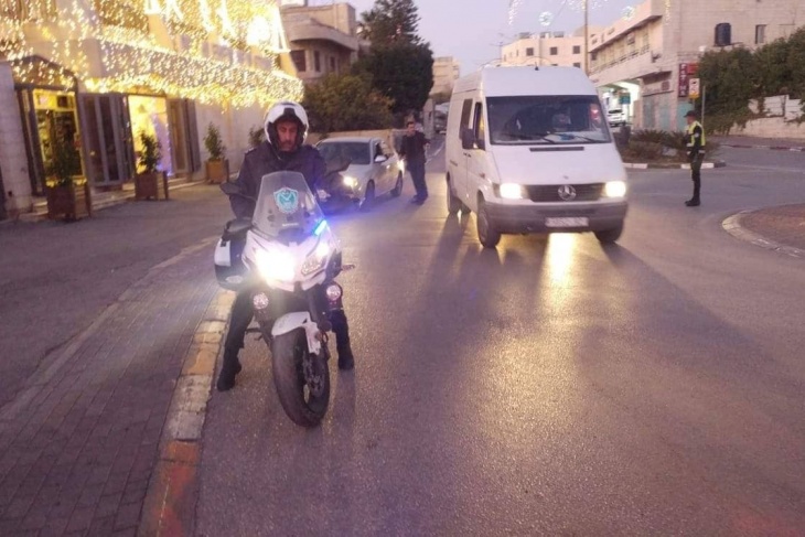 الشرطة تؤمن وتشارك بانطلاق قافلة الميلاد في بيت لحم