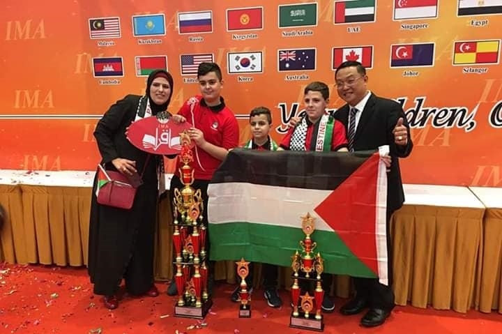 طفل فلسطيني يحقق المركز الاول في مسابقة &quot;IMA&quot;