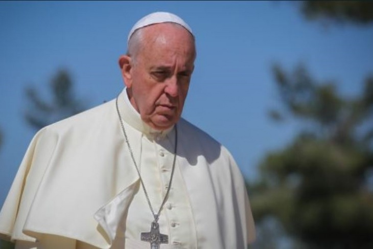 البابا يدعو الإيطاليين لإنجاب المزيد من الأطفال