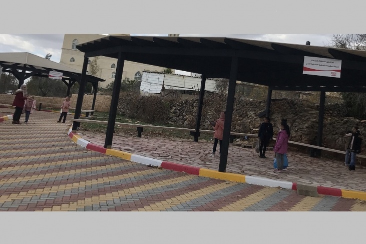 المشروبات الوطنية تركب مظلات في مدارس بنات كفر نعمة والفاطمية والرازي