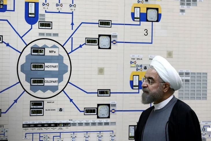 إسرائيل: إيران قادرة على امتلاك القنبلة النووية نهاية العام