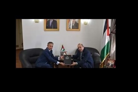 السفير عارف يطلع نظيره الفرنسي على آخر تطورات القضية الفلسطينية