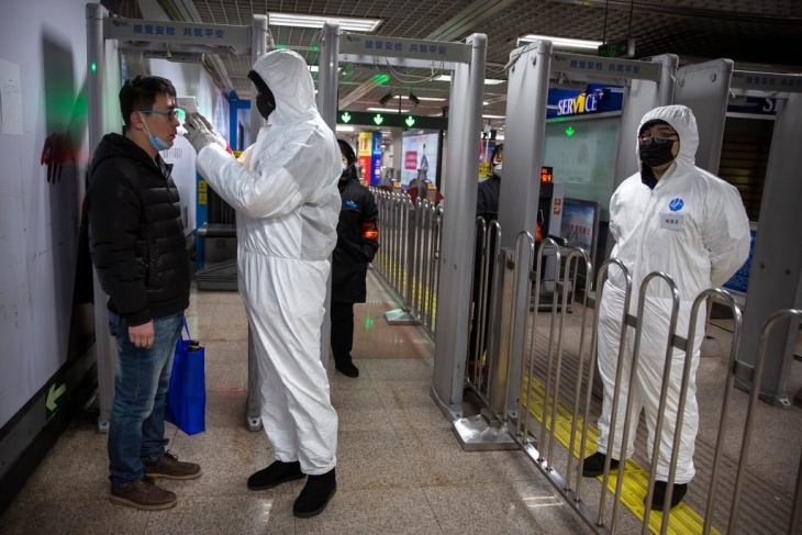 خبير: انتشار فيروس كورونا قد ينتهي في الصين بحلول أبريل