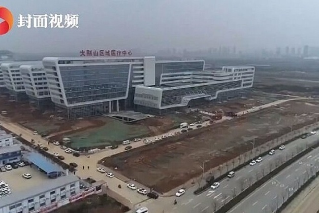 شاهد- أول مستشفى لمعالجة مصابي كورونا بالصين