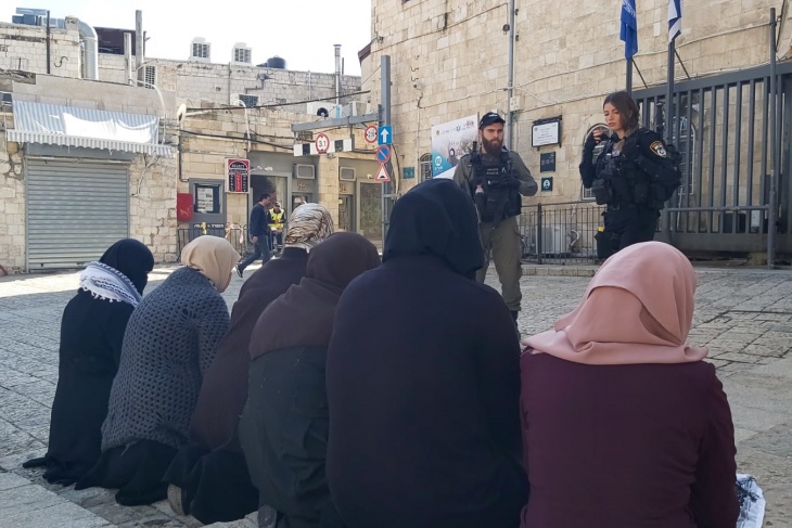 القدس: قوات الاحتلال تعتدي على 6 نسوة بالضرب