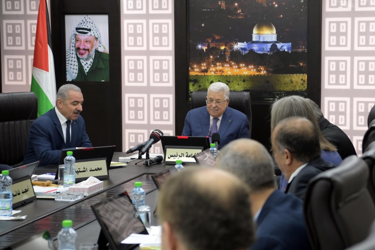 ابو مازن: لن نوافق على طرد سكان المثلث