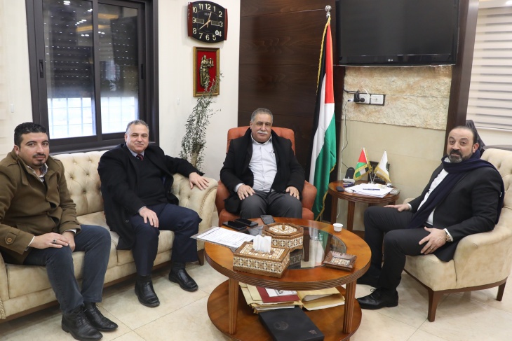 النائب العام يلتقي وفدا من نقابة الأطباء الفلسطينيين
