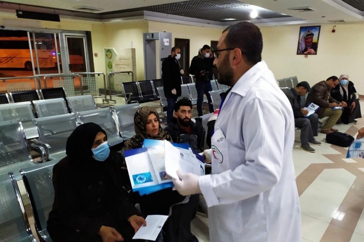 معبر رفح يعمل لليوم الثالث ووصول 346 مواطناً عالقاً  الثلاثاء