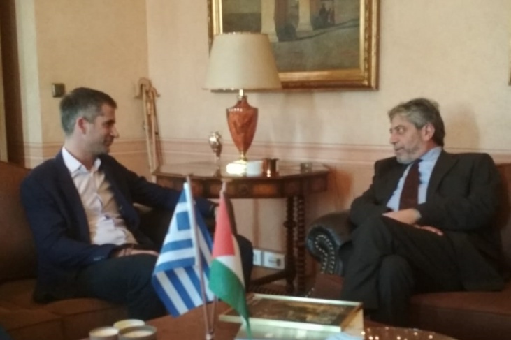 السفير طوباسي يلتقي رئيس بلدية أثينا كونستانتينو باكويانيس