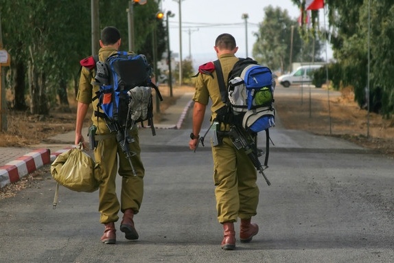 كورونا في الجيش الإسرائيلي: حظر تجول والآلاف في عزلة