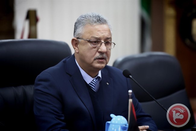 أبو بكر: الأجهزة الأمنية حجزت بطاقات لعمال حاولوا الدخول لأراضي48